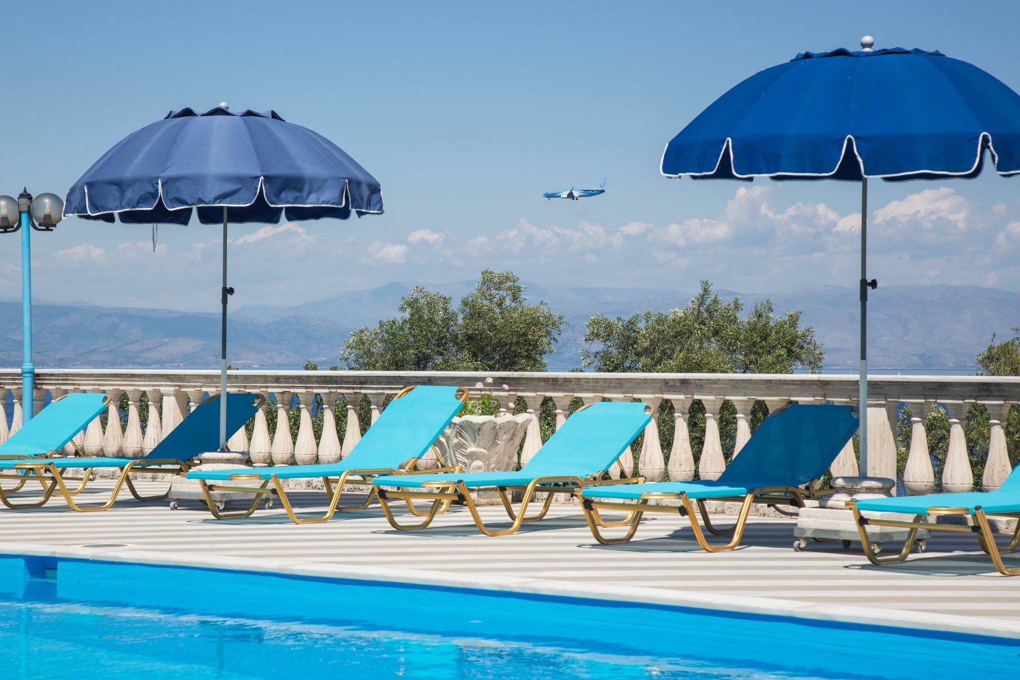 Brentanos Apartments - A - View Of Paradise Gastouri  Exterior foto
